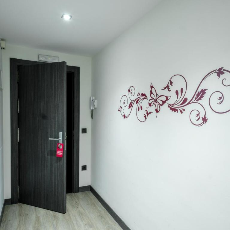 Apartamentos Capua - Estudio Superior - 4