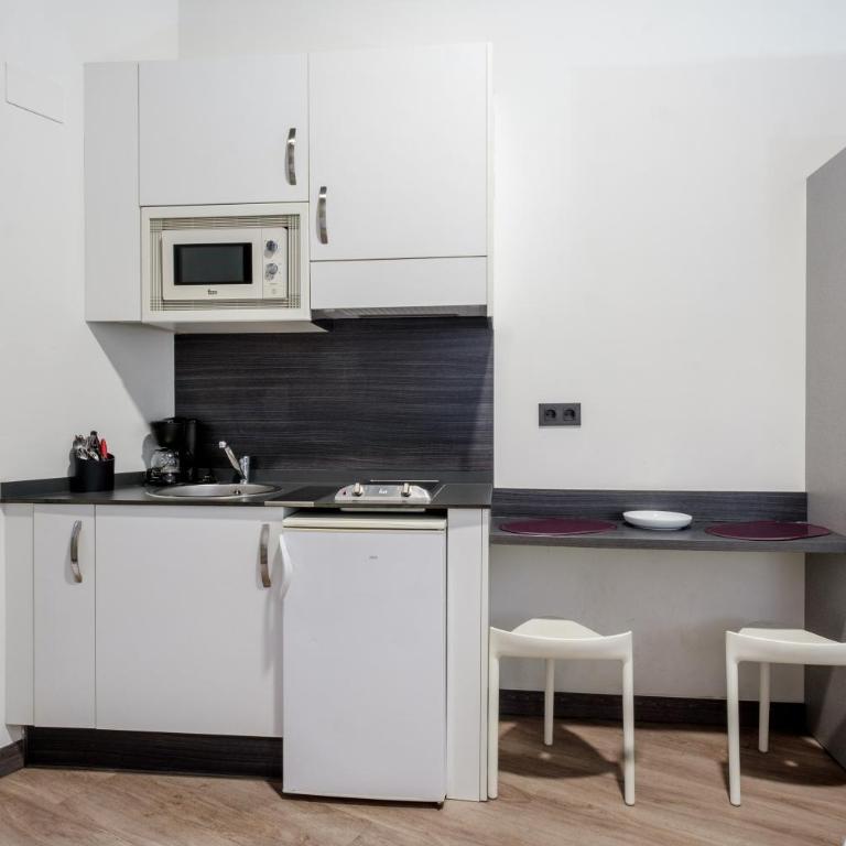 Apartamentos Capua - Estudio Pequeño - 5