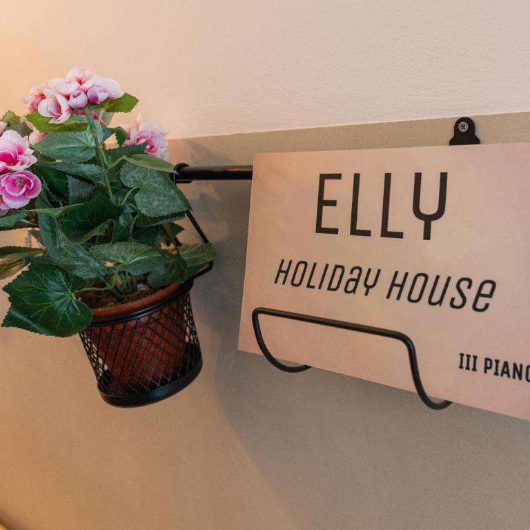 ELLY HOLIDAY HOUSE - Two-Bedroom House - 12