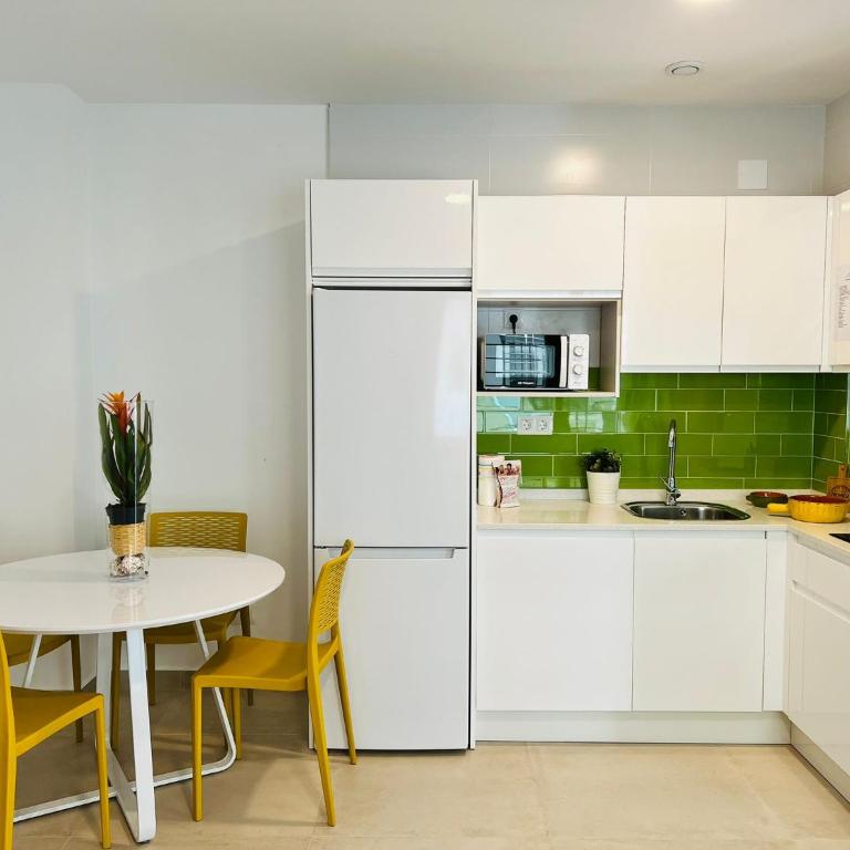 Bnbook Medea Apartments 2 - Apartamento - Planta baja - 4