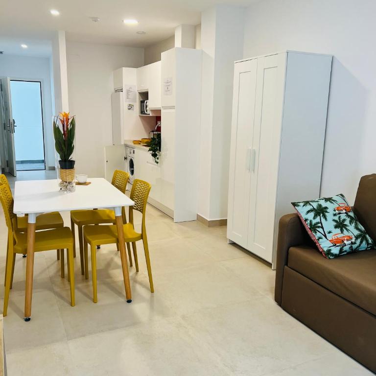 Bnbook Medea Apartments 2 - Apartamento - Planta baja - 4