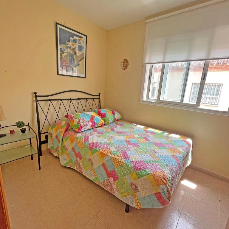 CASA EN VILAFORTUNY CON BARBACOA PISCINA COMUNITARIa - Two-Bedroom House - 6