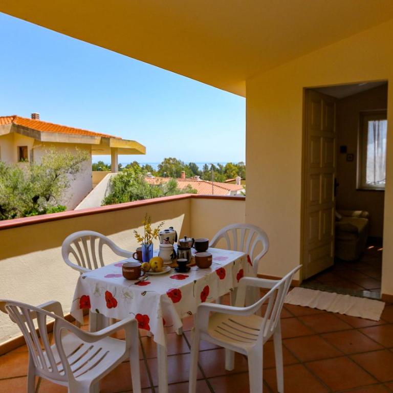 Casa Vacanze Arianna - Appartamento con 2 Camere da Letto - 3