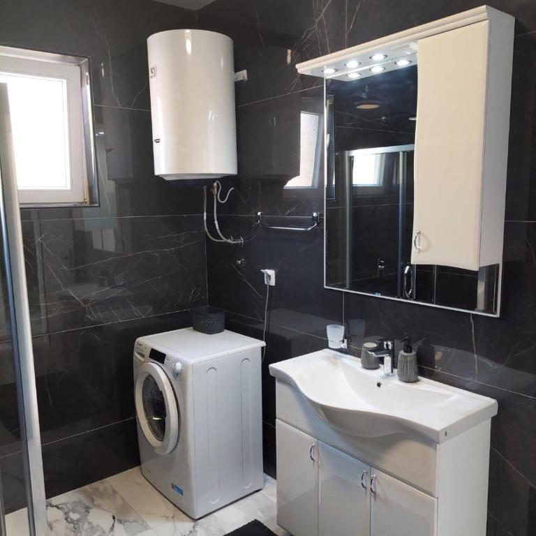 Adriatic Oasis - One-Bedroom Apartment - 1