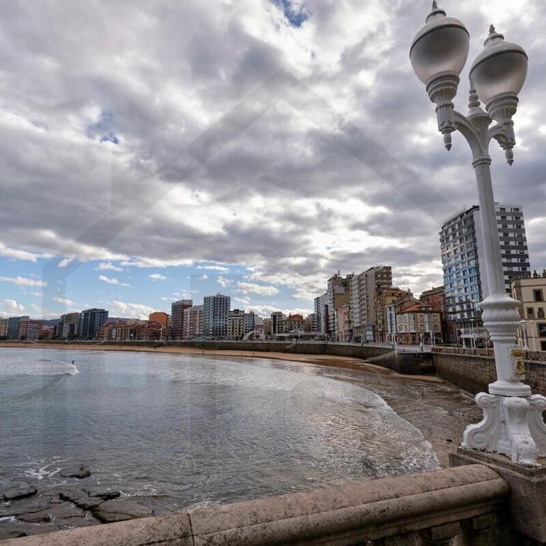 Apartamento La Muralla - Gijón - Apartamento con ducha - 58