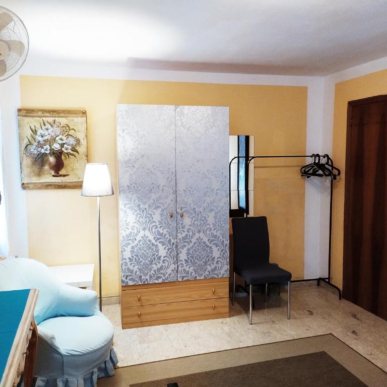 Zen Accommodations Rialto - Camera Matrimoniale con Bagno in Comune - 23
