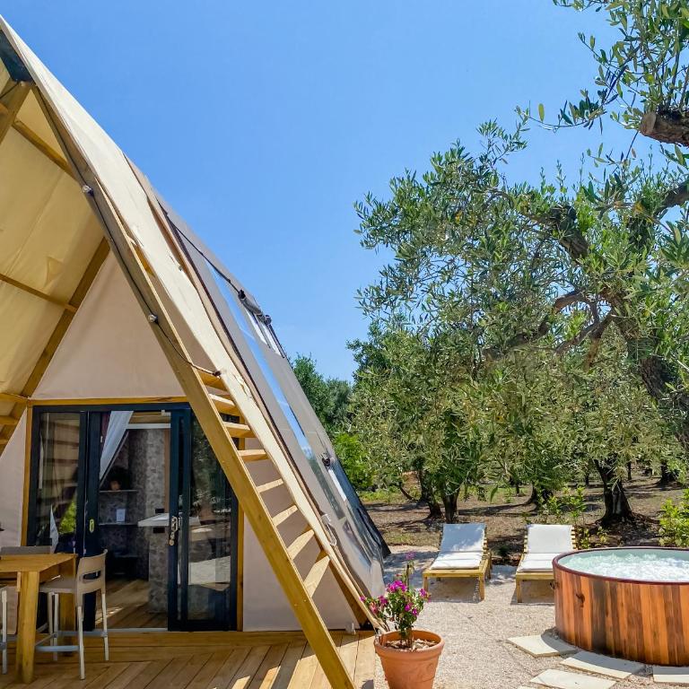 A-luxury Glamping by La Mignola - Tent - 16