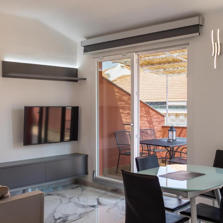 Casa Vacanza " La Rosa " Imperia Liguria - Appartamento con 1 Camera da Letto - 8