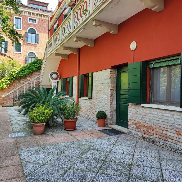 Leo's House with Garden - Apartamento de 2 dormitorios - 10