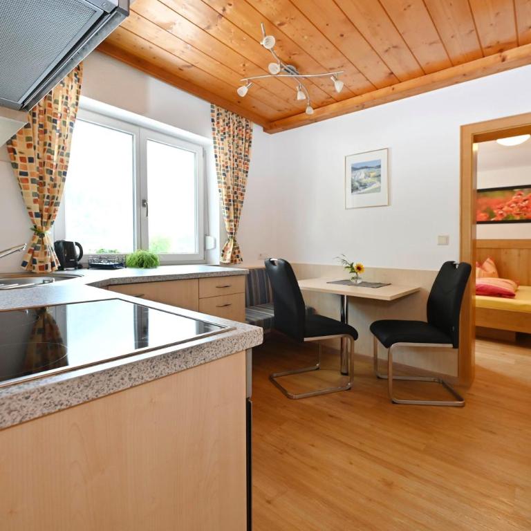 Kraft Christian - Apartment mit 1 Schlafzimmer und Dusche - 8