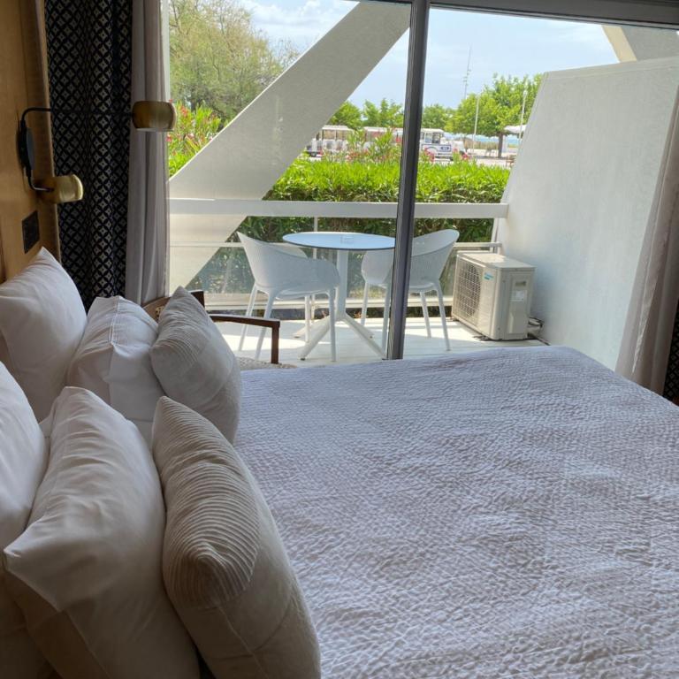 Hôtel Saint-Clair, côté Plage - Chambre Double - Accessible aux Personnes à Mobilité Réduite - 4