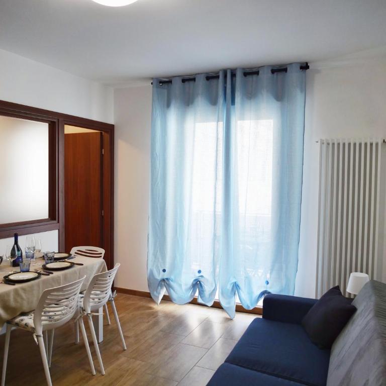 Wind Rose House - bicamere, parcheggio fronte mare - Appartamento con 2 Camere da Letto - 2