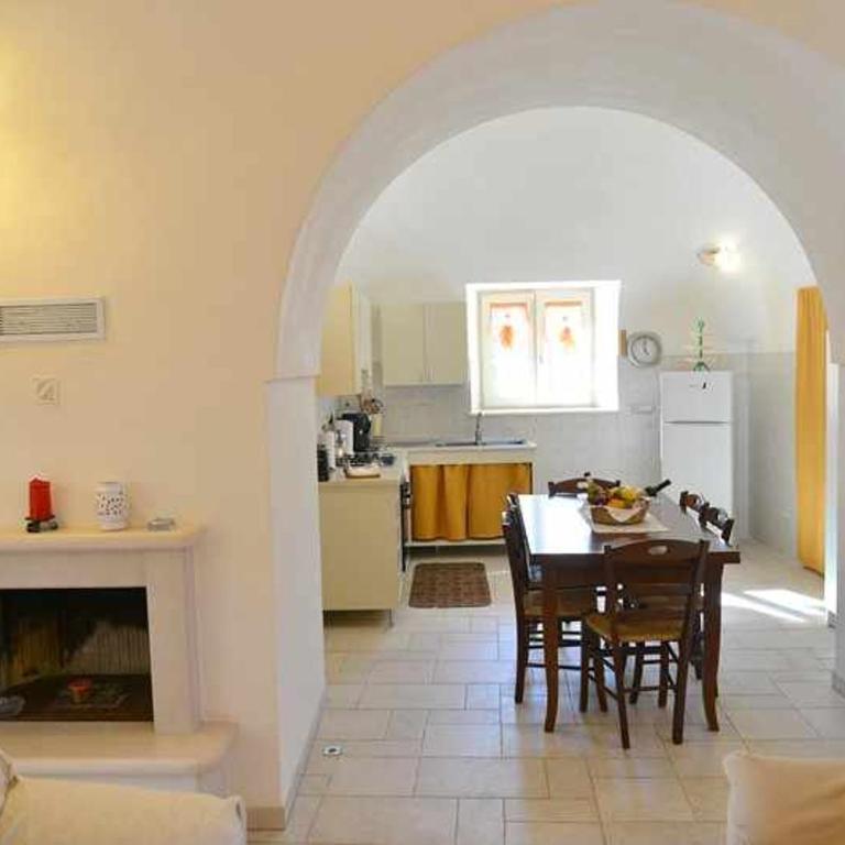 Trullo Antico with exclusive swimming pool - Casa Vacanze - 28