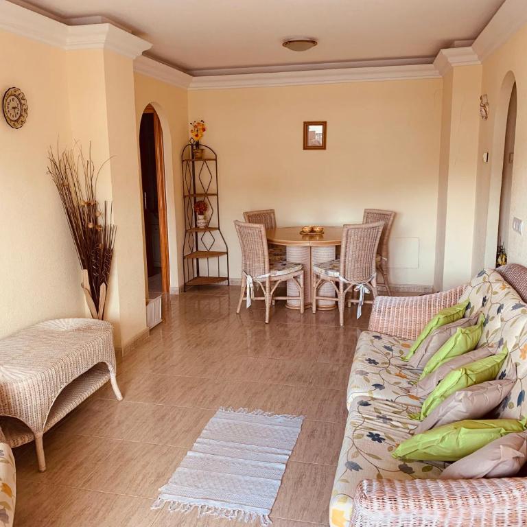 LMHA 09 Marinesco 2, 2 Bedroom, 2 Bathroom Apartment with Pool View La Manga - Apartamento - 2