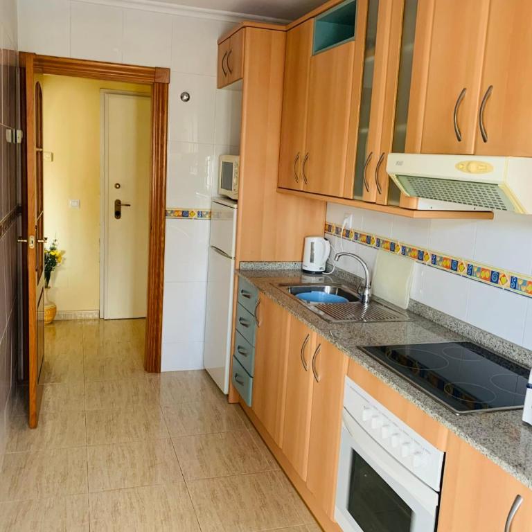 LMHA 09 Marinesco 2, 2 Bedroom, 2 Bathroom Apartment with Pool View La Manga - Apartamento - 6