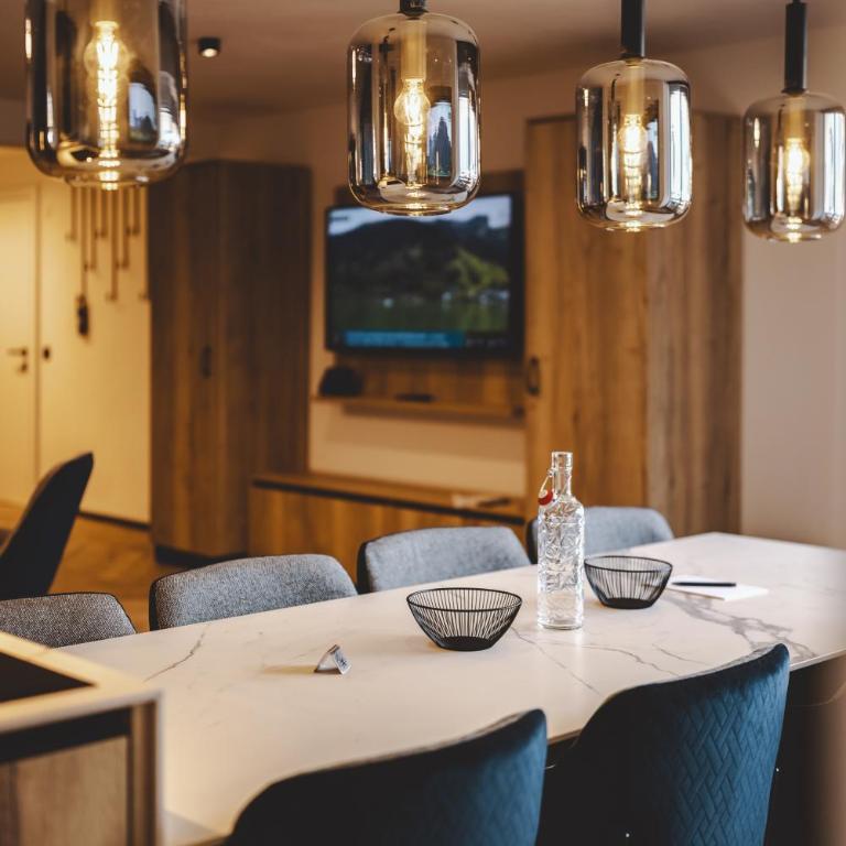The Gast House Zell am See - Suite mit 3 Schlafzimmern und Sauna - 7