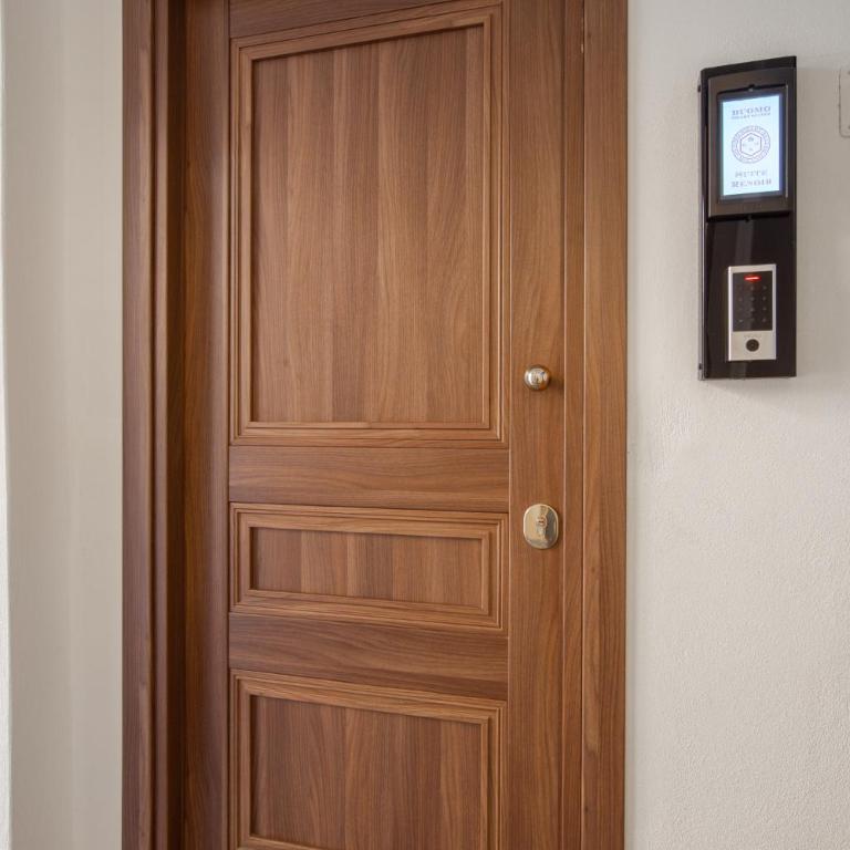 Duomo Smart Suites - Comfort Quadruple Room - 4