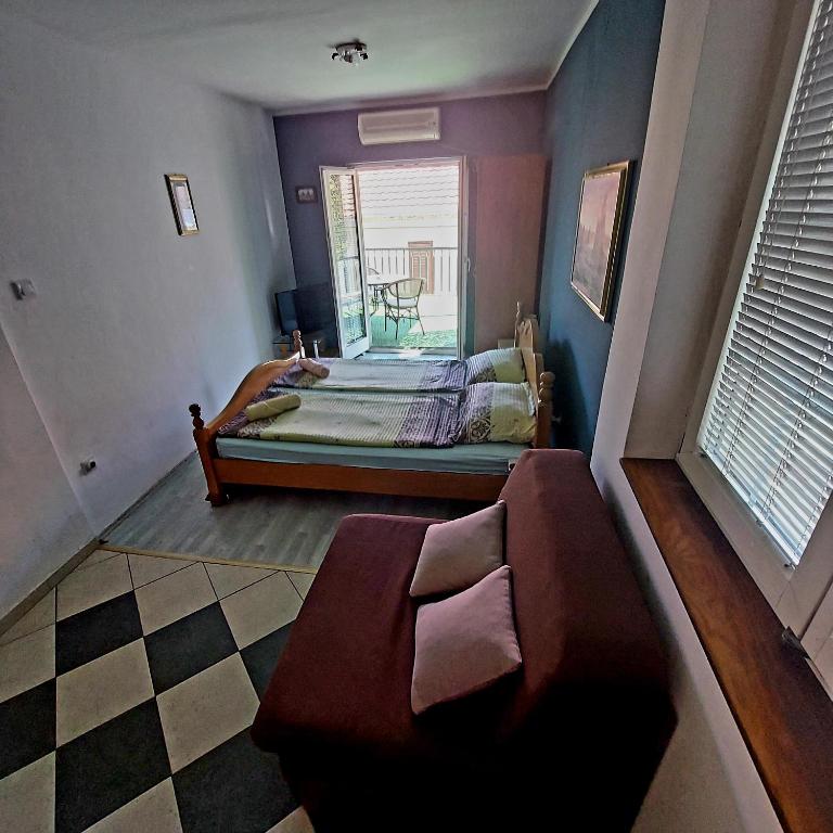 Apartmani Baia vista Apartments - Standardni Trokrevetni Studio - 9