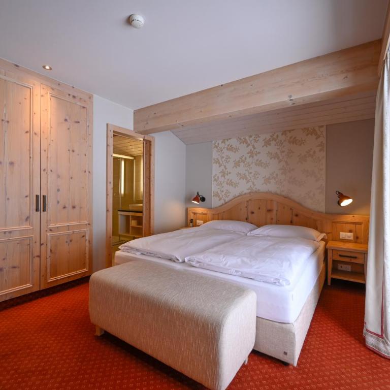 Romantik Hotel Schweizerhof - Superior Suite mit 2 Schlafzimmern mit Blick auf den Eiger - 3