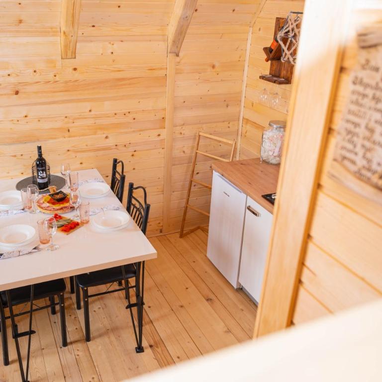 Sweet Cottage - One-Bedroom House - 42