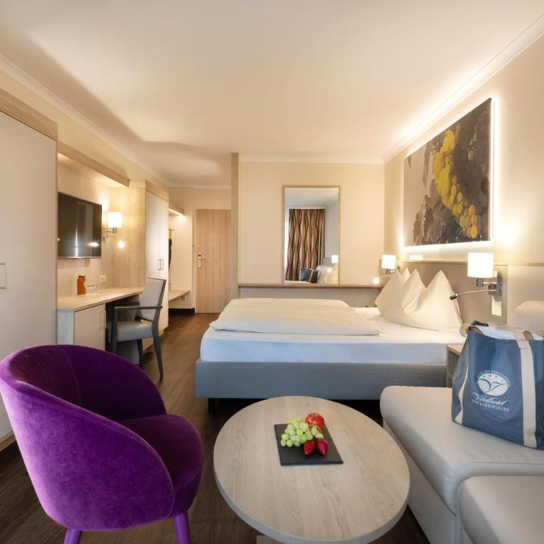 Vitalhotel der Parktherme - inkl Thermeneintritt & Sauna - Familienzimmer mit Balkon - 1