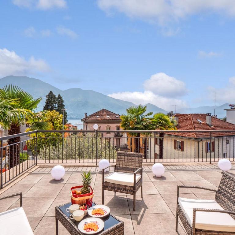 Villa by @ Home Hotel Locarno - Deluxe Doppelzimmer mit Balkon - 7