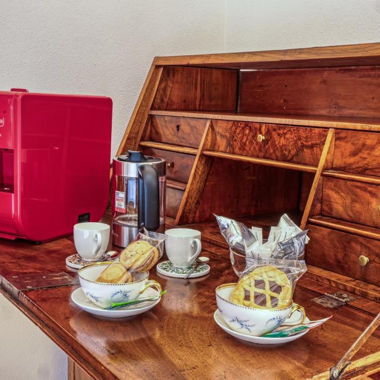 Villa by @ Home Hotel Locarno - Deluxe Doppelzimmer mit Balkon - 9