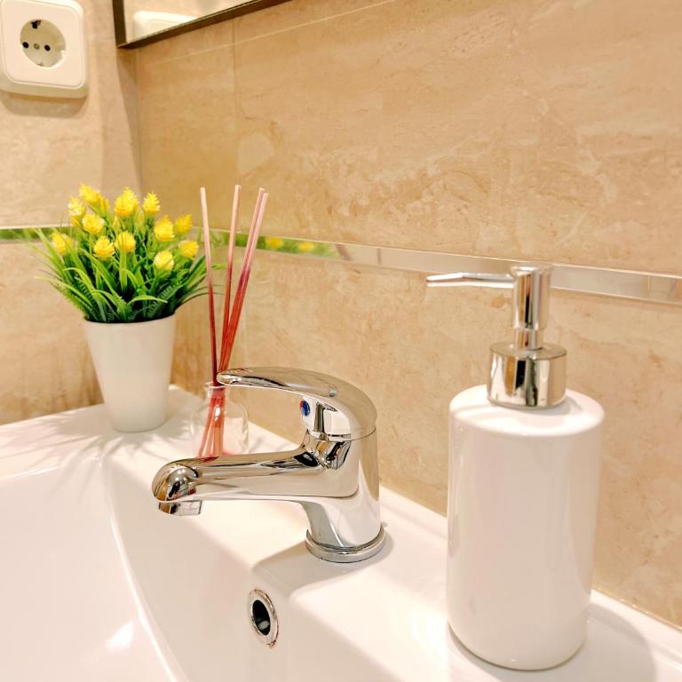Precioso piso en Sol Madrid - 2 hab - Two-Bedroom Apartment - 19