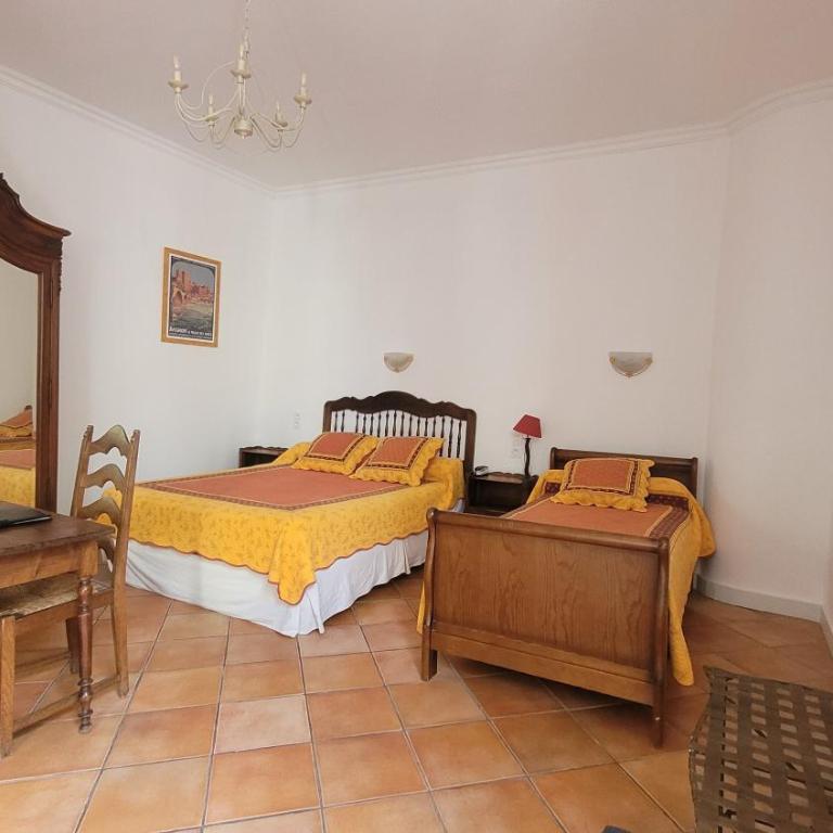 Hotel Du Forum - Chambre Triple - 8