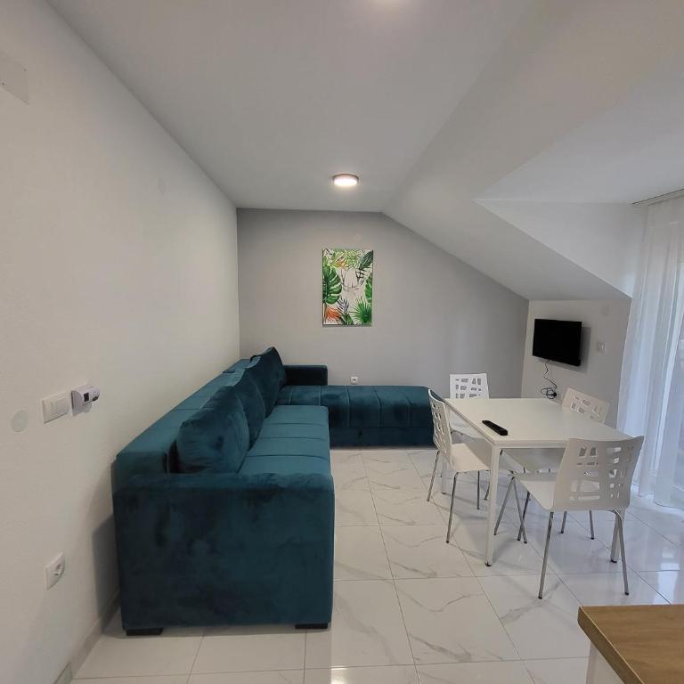 Vila Pčelica Petra - Apartman - 2