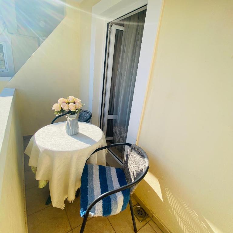 Miomir Perazic Apartments - Apartment with Sea View - 3