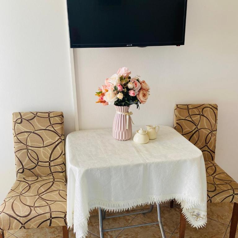 Miomir Perazic Apartments - Apartment with Sea View - 4