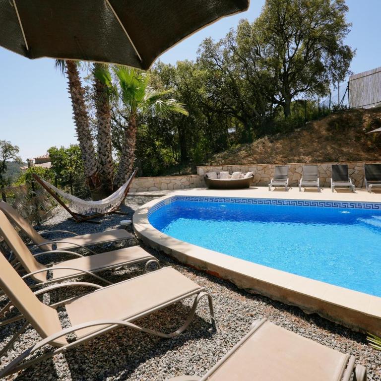 Villa Treehouse by Alvent Holidays - Casa - 5