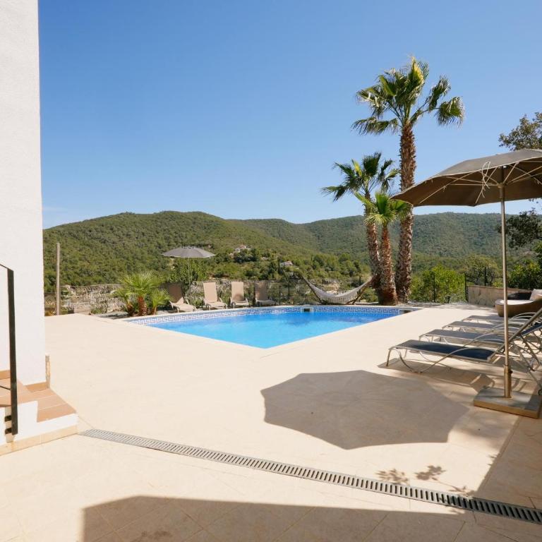 Villa Treehouse by Alvent Holidays - Casa - 16