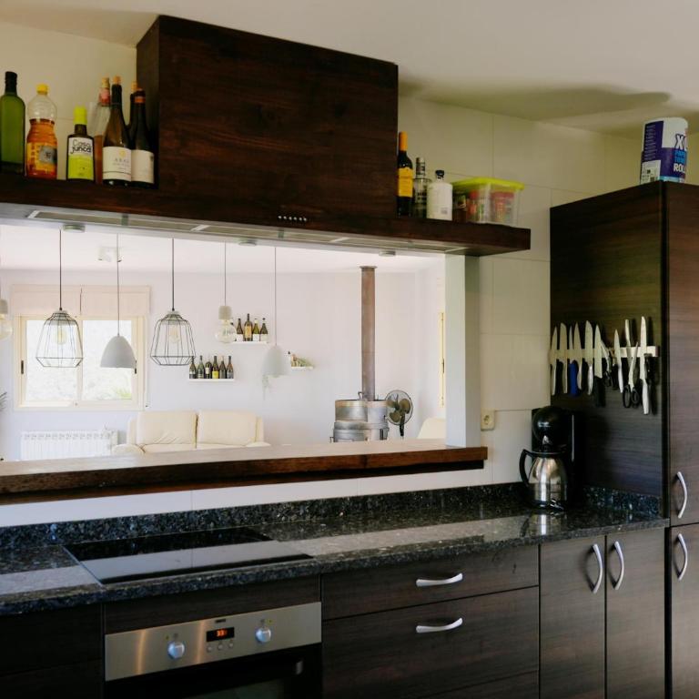 Villa Treehouse by Alvent Holidays - Casa - 32