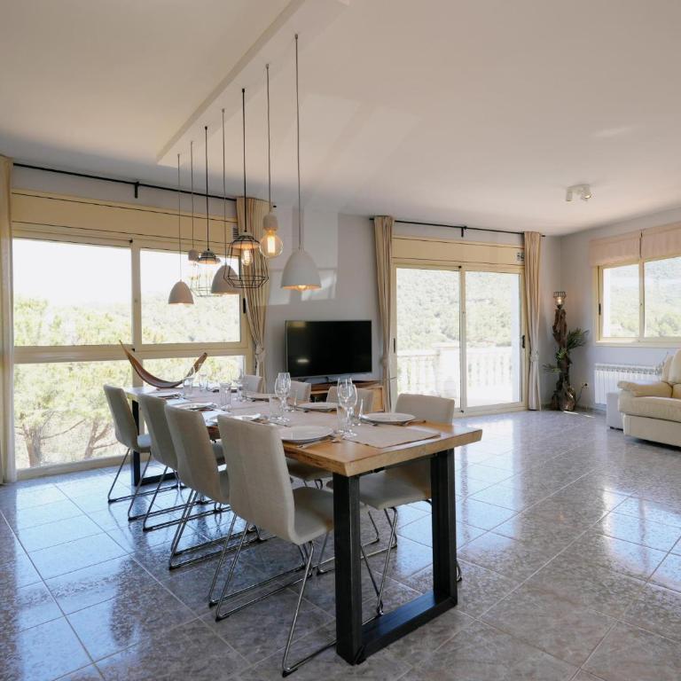 Villa Treehouse by Alvent Holidays - Casa - 33