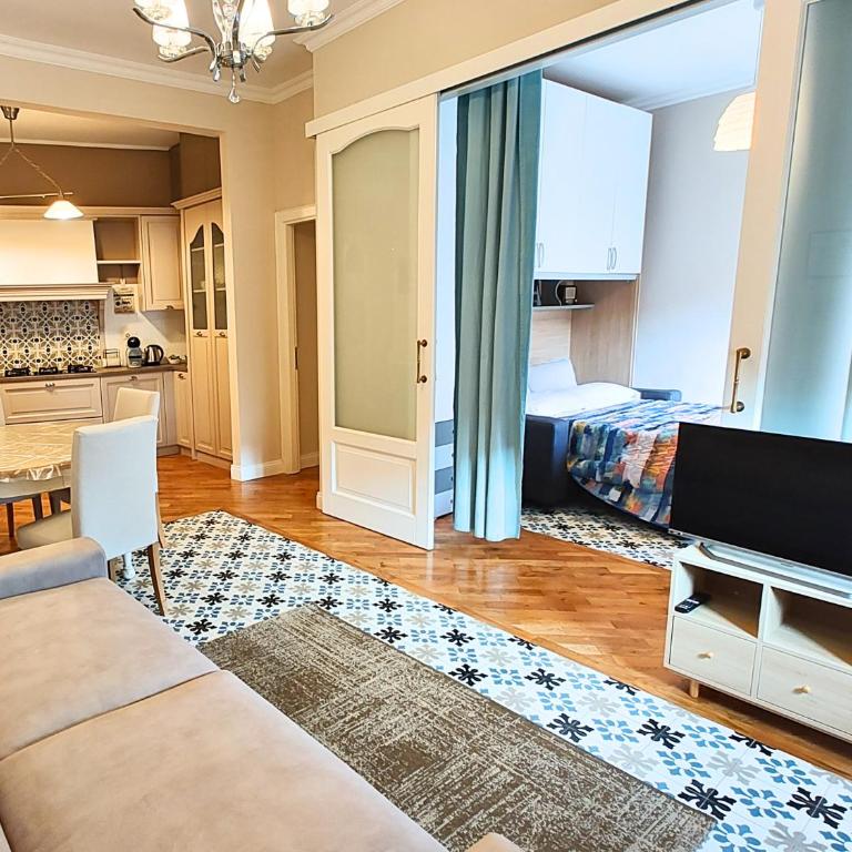 Luxury Apartment by Palazzo Senesi - Appartamento con 2 Camere da Letto - 1
