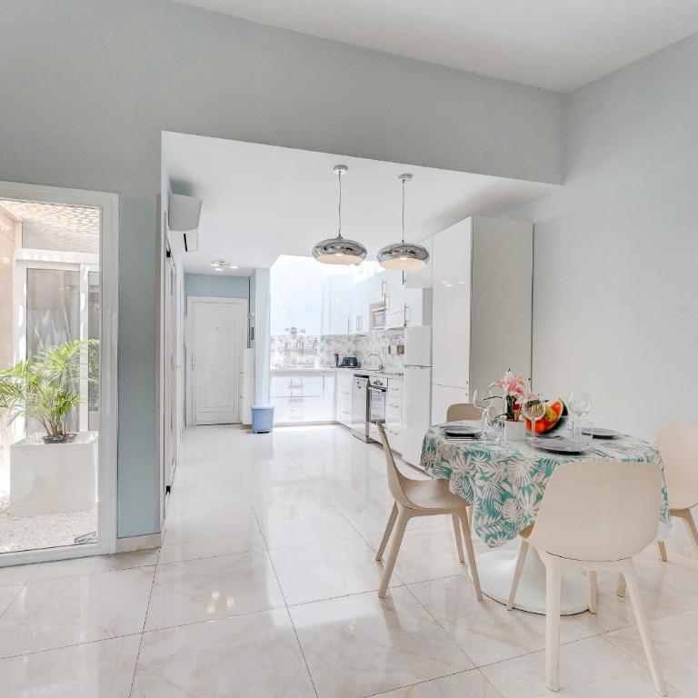 Beautiful bungalow in Island Village - Two-Bedroom Bungalow - 9