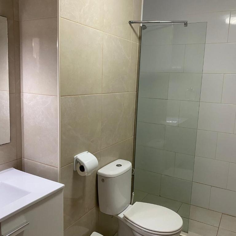 Apart Hotel 1 bed Apartment 8A1, Victoria Court 1, Los Cristianos, Tenerife - Habitación Doble Deluxe - 2 camas - 3