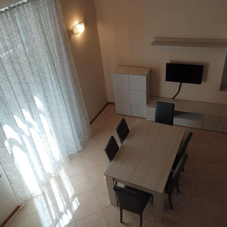 A casa di Laura - Appartamento con 2 Camere da Letto - 61