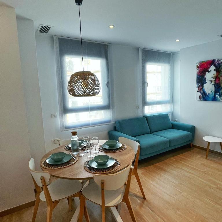 Coqueto apartamento con garaje - Apartamento de 2 dormitorios - 1