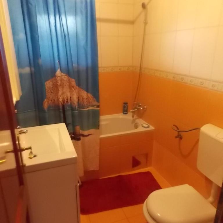 Kuća za odmor V&E - Three-Bedroom Villa - 22