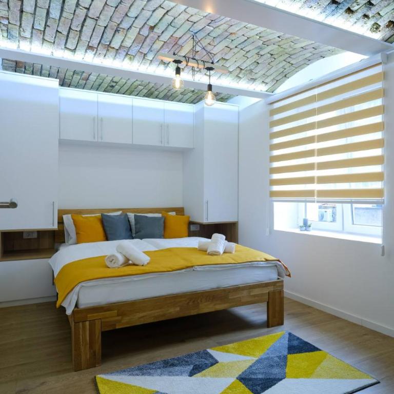 All seasons apartments Sarajevo with free parking - One-Bedroom Apartment - 40