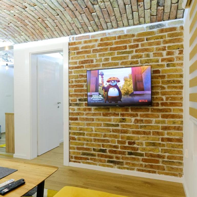 All seasons apartments Sarajevo with free parking - One-Bedroom Apartment - 41