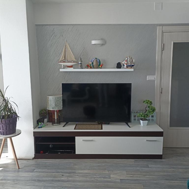 Perfect VIEW - Two-Bedroom Apartment - 15