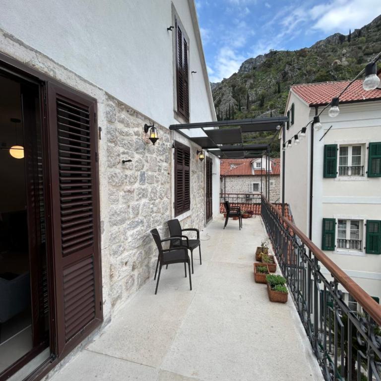 Kotor Nest - Apartment with Terrace - 2
