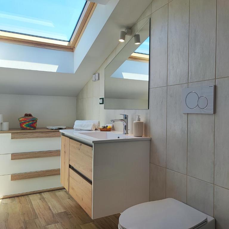 Italian Experience-CASA NADIA a pochi passi dal mare con garage, terrazza e sala giochi - Appartamento con 3 Camere da Letto - 42