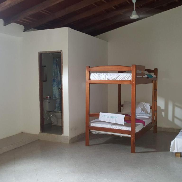 Hostal Adrimar - Habitación cuádruple - 2