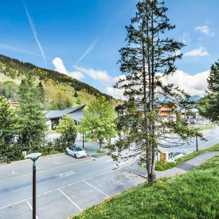 Appart rénové 4 pers, centre Les Gets, proche remontées, balcon, parking - FR-1-685-70 - Appartement - 11