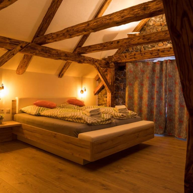 Bed & Breakfast - K2 Brunnen Haus - Apartment - auf 2 Etagen - 5
